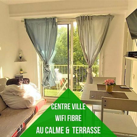 Au petit repère palois -studio - centre ville-balcon-WIFI FIBRE Pau Esterno foto